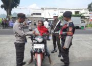 Humanis dan Persuasif: Cara Polres Lobar Edukasi Pengguna Jalan di Operasi Keselamatan Rinjani 2025