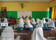 Polsek Lape Gelar Police Goes to School di SMPN 1 Lape Desa Dete