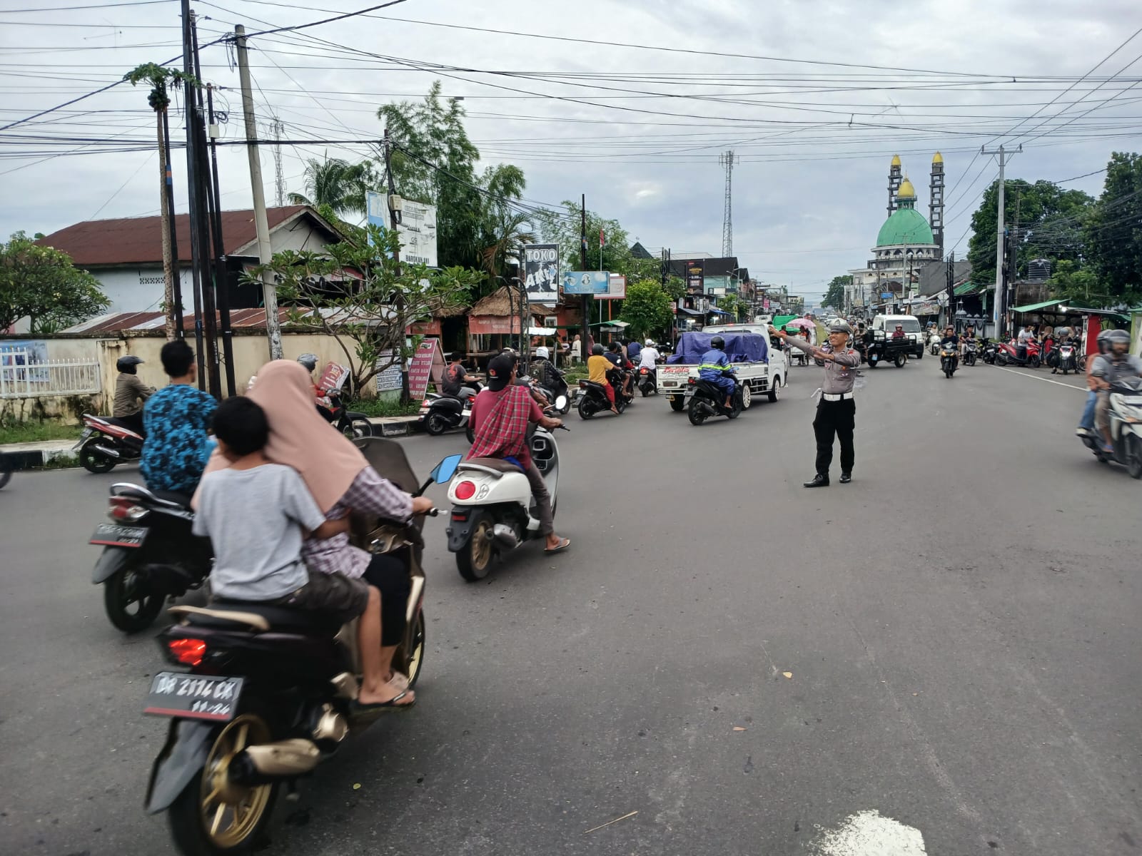 Cegah Gangguan Keamanan, Polisi Kediri Siaga di Lokasi Ngabuburit