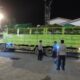 Pengamanan Ketat Pemuatan Truk Ternak Sapi di Pelabuhan Lembar