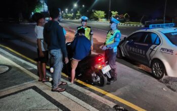 Patroli Malam di Bypass BIL, Satlantas Lombok Barat Cegah Balap Liar dan Kejahatan