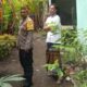 Bhabinkamtibmas Gerung Edukasi Warga Soal Lahan Produktif