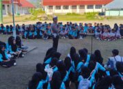 Sat Lantas Polres Lombok Utara Sosialisasikan Tertib Berlalu Lintas kepada Pelajar SMKN 1 Pemenang