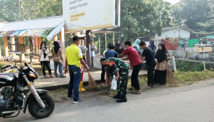 Sinergi Babinsa dan Warga, Lingkungan Bersih Persaudaraan Semakin Erat