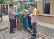 Polsek Kediri Tekan Stunting Lewat Program “Satu Personel, Satu Telur” di Desa Jagaraga Indah