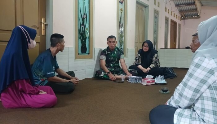 Sentuhan Empati Dandim 1606 Mataram Bersama Ketua Persit dan Babinsa Perempuan di Wilayah Binaan