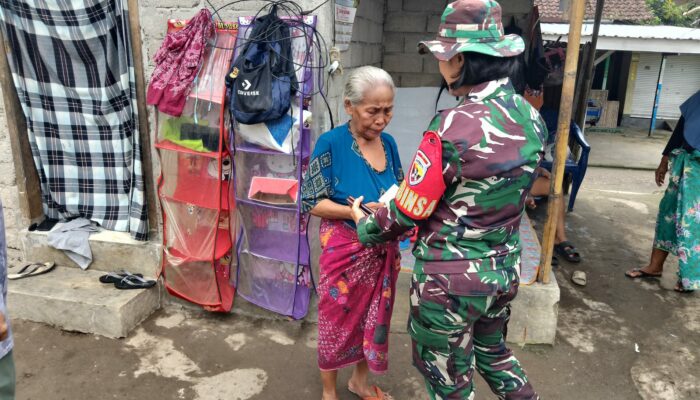 Sentuhan Kemanusiaan Babinsa untuk Inaq Masnah